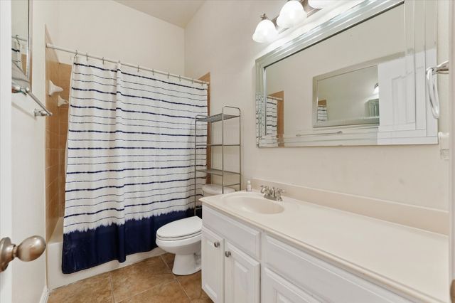 4225 Swan Forest Drive C, Carrollton, TX 75010