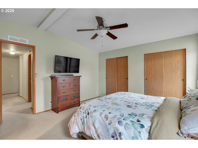 5701 Ne ST JOHNS Rd 82, Vancouver, WA 98661