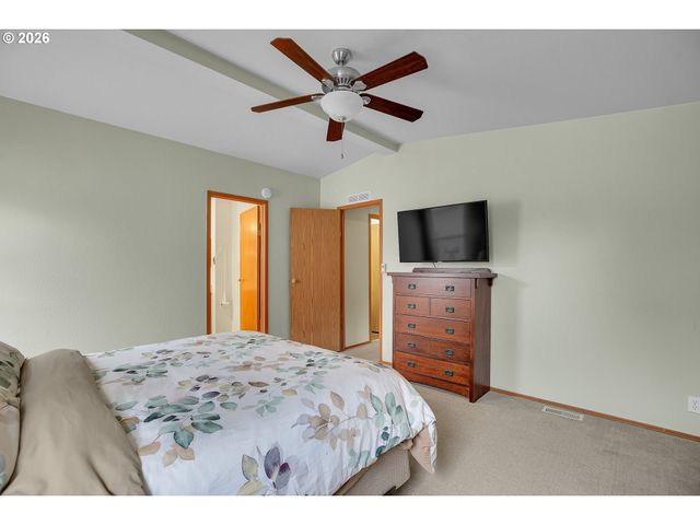 5701 Ne ST JOHNS Rd 82, Vancouver, WA 98661