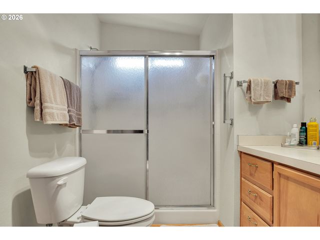 5701 Ne ST JOHNS Rd 82, Vancouver, WA 98661