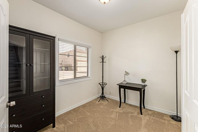 1580 E SHERRI Drive E, Gilbert, AZ 85296