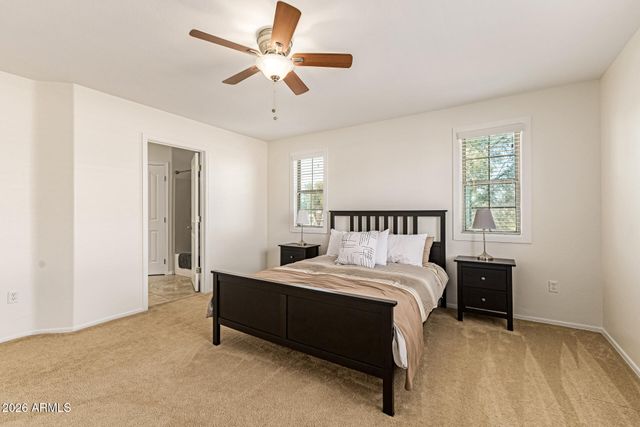 1580 E SHERRI Drive E, Gilbert, AZ 85296