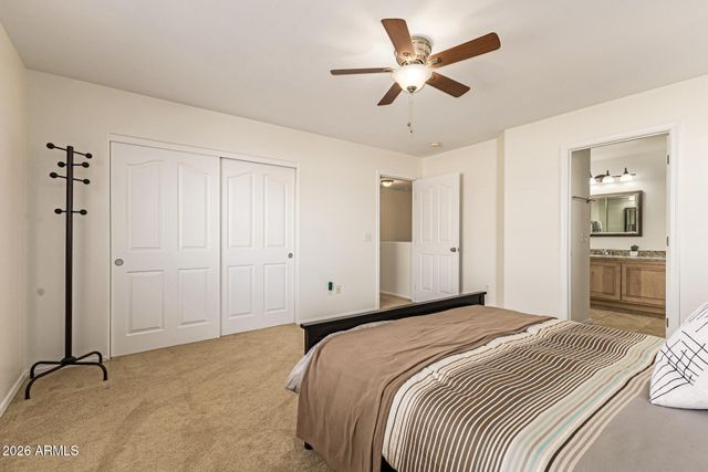 1580 E SHERRI Drive E, Gilbert, AZ 85296