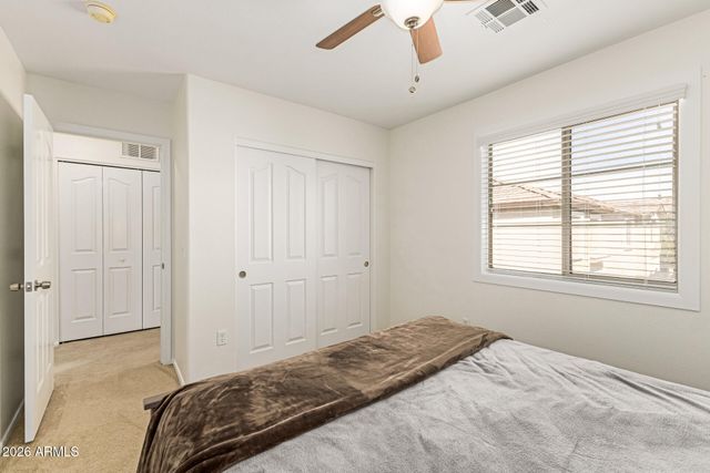 1580 E SHERRI Drive E, Gilbert, AZ 85296