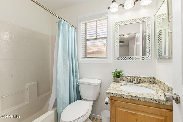 1580 E SHERRI Drive E, Gilbert, AZ 85296