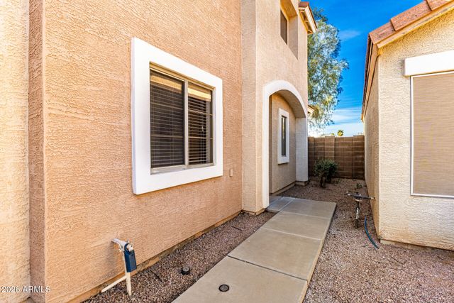 1580 E SHERRI Drive E, Gilbert, AZ 85296