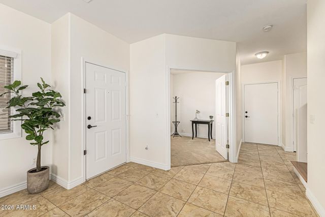 1580 E SHERRI Drive E, Gilbert, AZ 85296