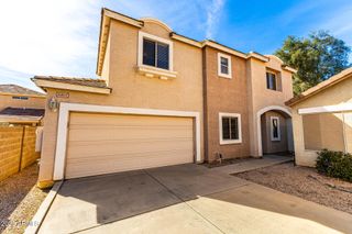 1580 E SHERRI Drive E, Gilbert, AZ 85296
