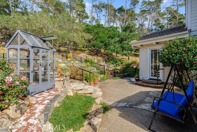 6515 Kathryn Drive, Cambria, CA 93428