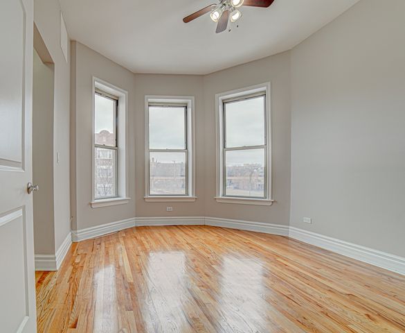 4858 S Prairie Avenue 2A, Chicago, IL 60615