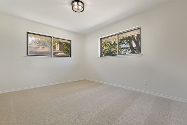 3138 Touraine Drive, Dallas, TX 75211