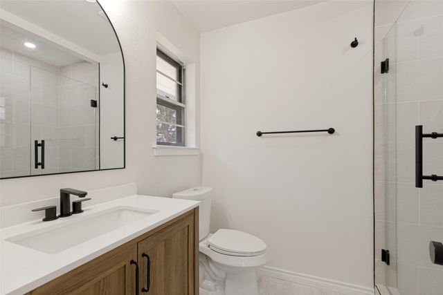 3138 Touraine Drive, Dallas, TX 75211
