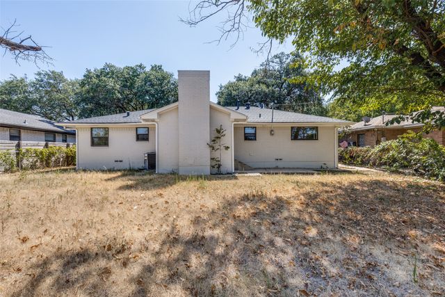 3138 Touraine Drive, Dallas, TX 75211