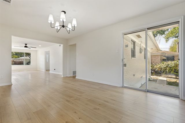 3138 Touraine Drive, Dallas, TX 75211