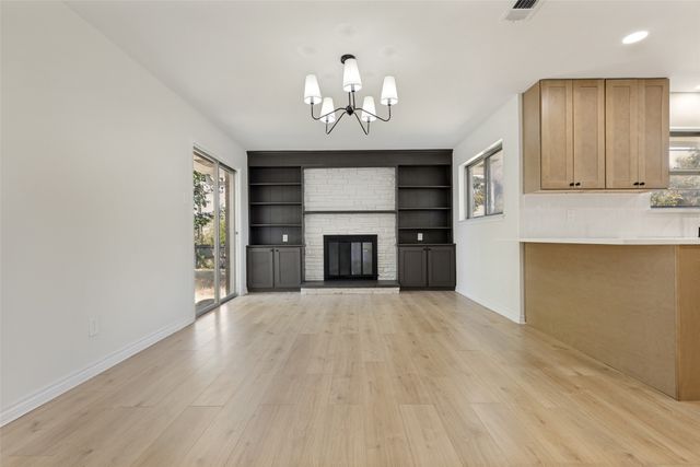 3138 Touraine Drive, Dallas, TX 75211