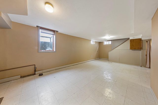 740 Belgrade Avenue, North Mankato, MN 56003