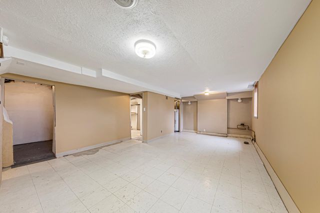 740 Belgrade Avenue, North Mankato, MN 56003