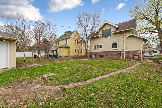 740 Belgrade Avenue, North Mankato, MN 56003