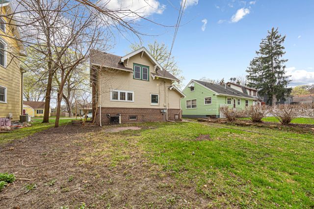 740 Belgrade Avenue, North Mankato, MN 56003