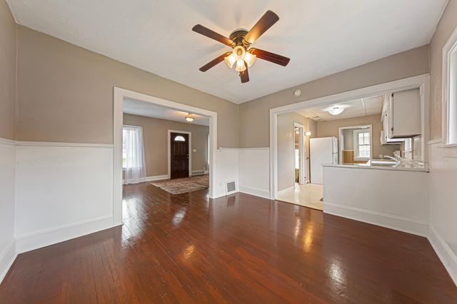 740 Belgrade Avenue, North Mankato, MN 56003