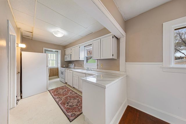 740 Belgrade Avenue, North Mankato, MN 56003