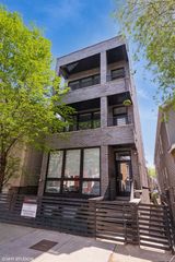 1543 W Augusta Boulevard 2, Chicago, IL 60642