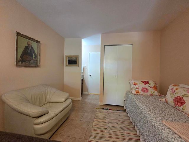 5300 E Waverly Drive I6, Palm Springs, CA 92264