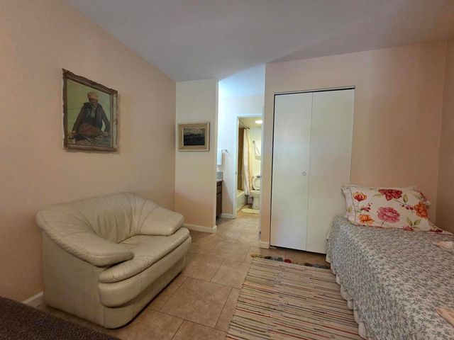 5300 E Waverly Drive I6, Palm Springs, CA 92264