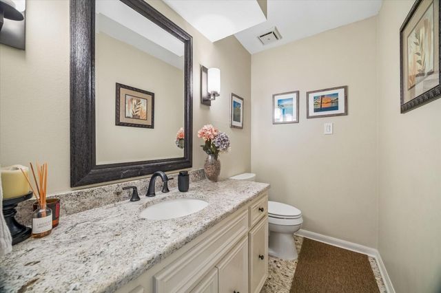 1427 Heathwood Drive, Houston, TX 77077