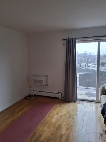 7610 W Grand Avenue 3A, Elmwood Park, IL 60707