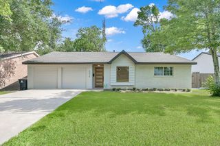 6026 Willowbend Boulevard, Houston, TX 77096