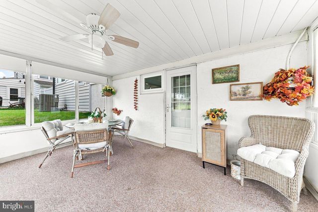 240 TALBOT DR, Broomall, PA 19008
