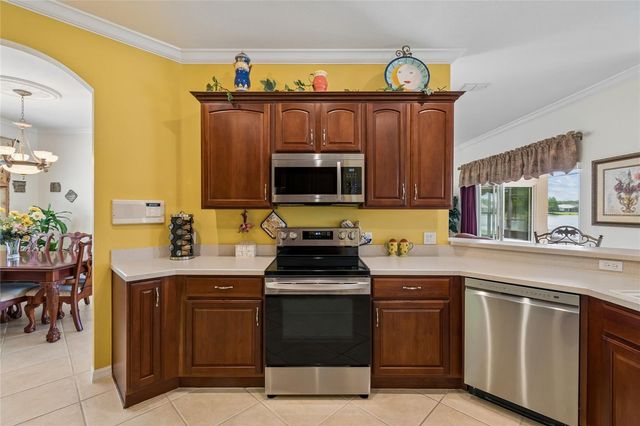 632 SHOREHAVEN DR, Poinciana, FL 34759