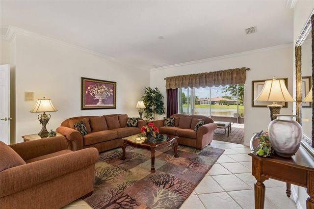 632 SHOREHAVEN DR, Poinciana, FL 34759