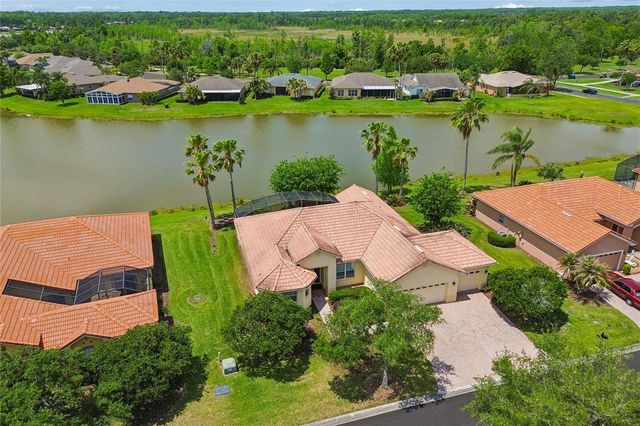 632 SHOREHAVEN DR, Poinciana, FL 34759