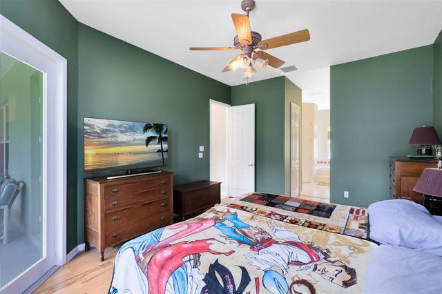 5204 HAMMOCK POINTE COURT, St Cloud, FL 34771