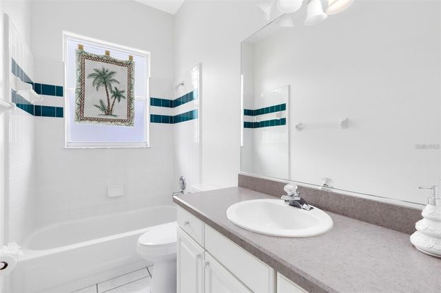 5204 HAMMOCK POINTE COURT, St Cloud, FL 34771