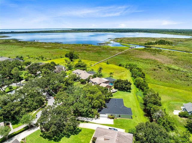 5204 HAMMOCK POINTE COURT, St Cloud, FL 34771