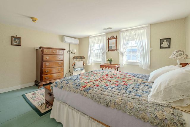 16 Shore Road, Truro, MA 02666