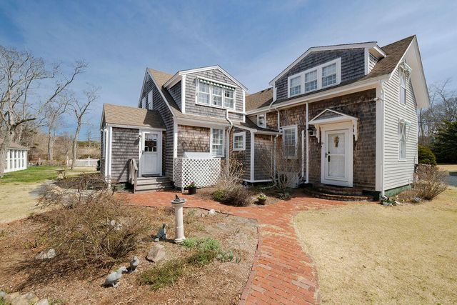 16 Shore Road, Truro, MA 02666