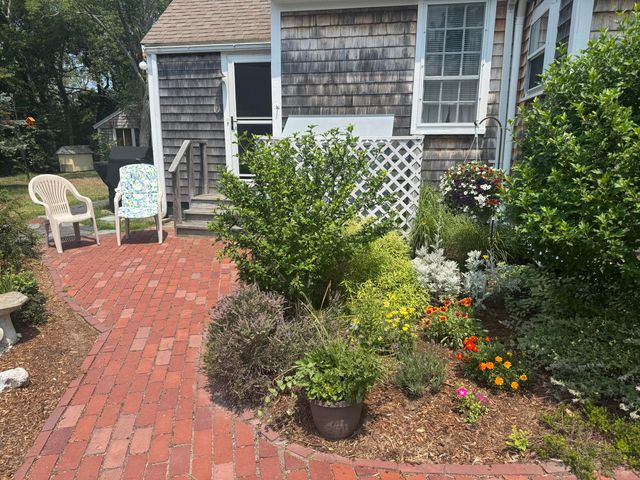 16 Shore Road, Truro, MA 02666