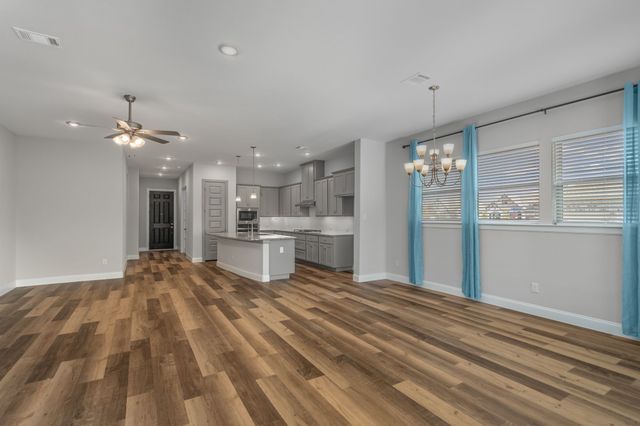 4851 Cypress Thorn Drive, Arlington, TX 76005