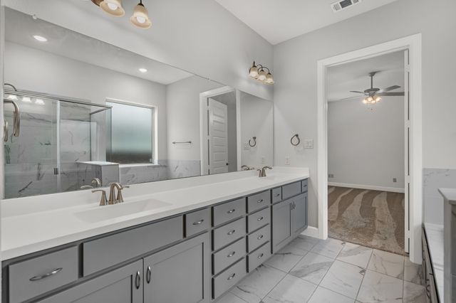 4851 Cypress Thorn Drive, Arlington, TX 76005