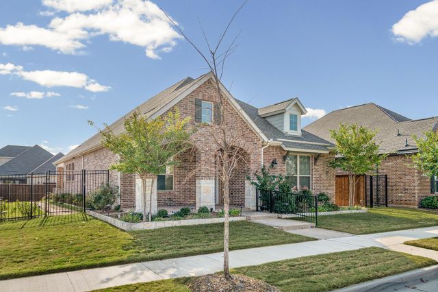 4851 Cypress Thorn Drive, Arlington, TX 76005