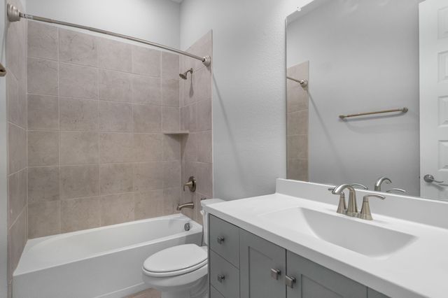 4851 Cypress Thorn Drive, Arlington, TX 76005