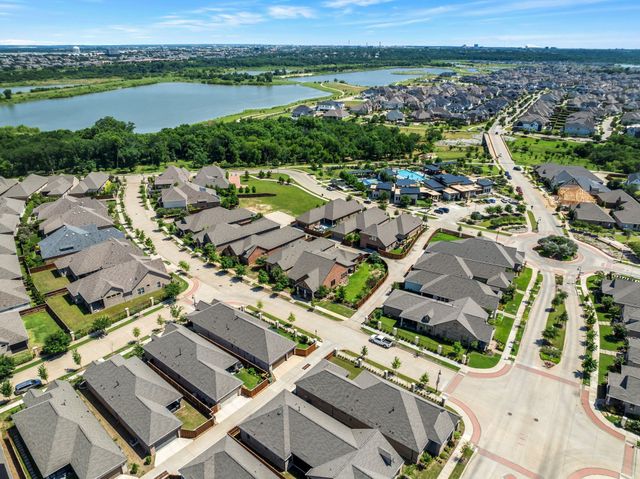 4851 Cypress Thorn Drive, Arlington, TX 76005