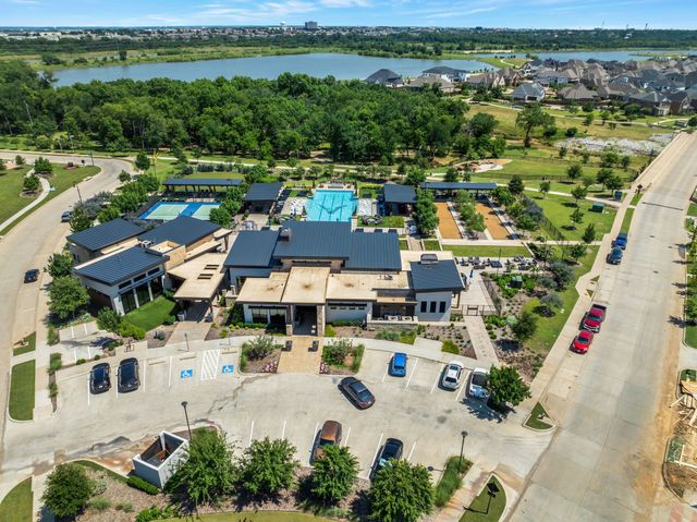 4851 Cypress Thorn Drive, Arlington, TX 76005