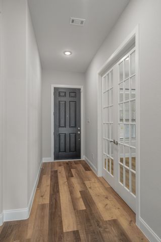 4851 Cypress Thorn Drive, Arlington, TX 76005