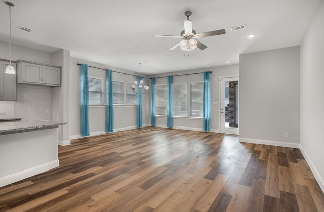 4851 Cypress Thorn Drive, Arlington, TX 76005