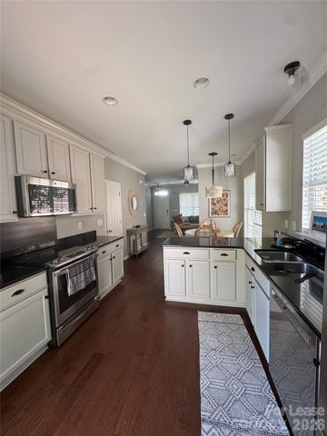 7118 Blakeney Greens Boulevard, Charlotte, NC 28277